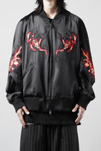 Load image into Gallery viewer, Y-3 Yohji Yamamoto GRAPHICS SOUVENIR JACKET / EMBROIDERY &amp; STRETCH SATIN (BLACK)