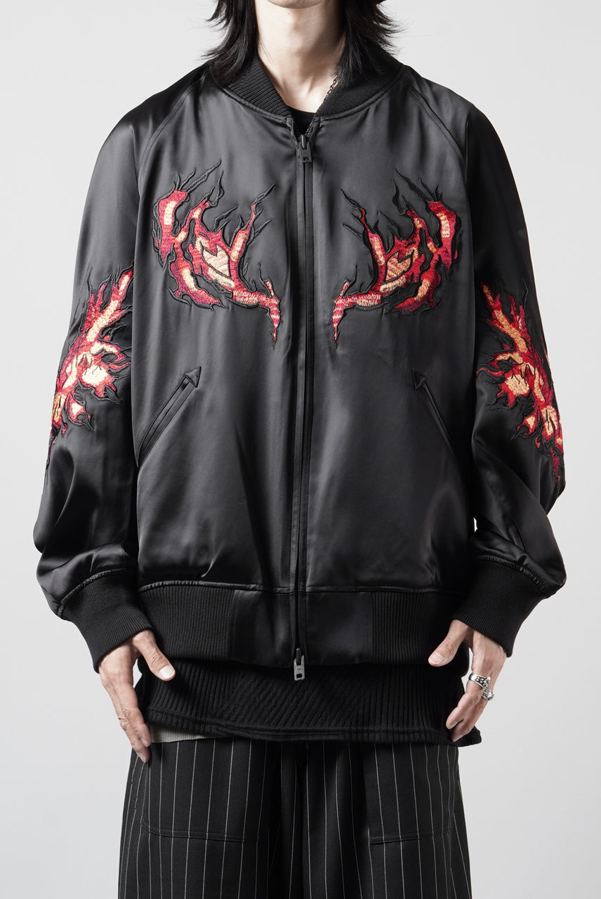 Load image into Gallery viewer, Y-3 Yohji Yamamoto GRAPHICS SOUVENIR JACKET / EMBROIDERY &amp; STRETCH SATIN (BLACK)