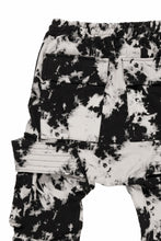 画像をギャラリービューアに読み込む, A.F ARTEFACT BELT CARGO SAROUEL JOGGER / MOTTLED DYING (BLACK x IVORY)