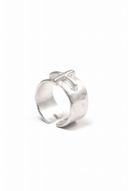 m.a+ silver stitched cross ring / AG18/AG (SILVER)