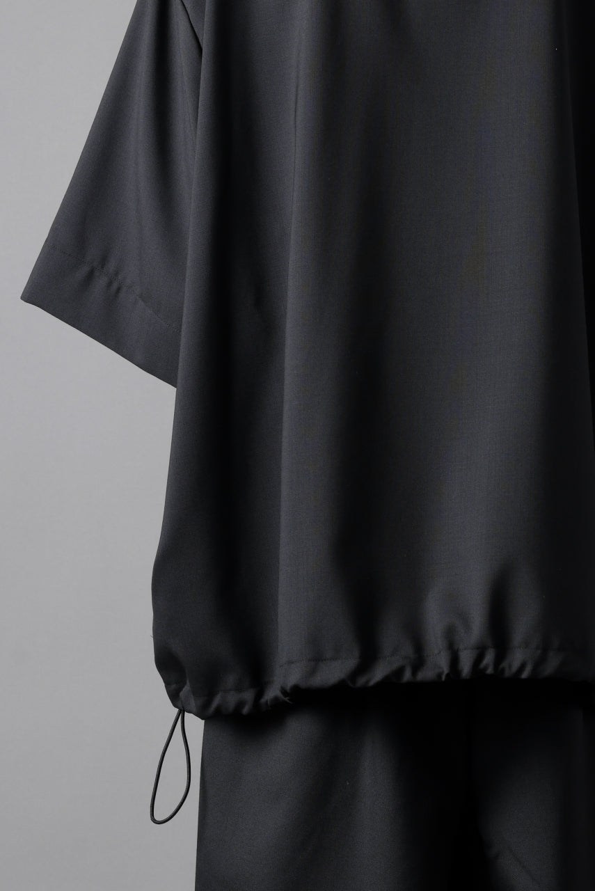 A.F ARTEFACT FRONT ZIP SQUEEZING SHIRT / TROPICAL WOOL (BLACK)