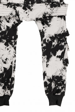 画像をギャラリービューアに読み込む, A.F ARTEFACT BELT CARGO SAROUEL JOGGER / MOTTLED DYING (BLACK x IVORY)