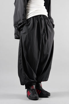 画像をギャラリービューアに読み込む, Y-3 Yohji Yamamoto M GRADIENT 3 STRIPES NYLON TRACK PANT (BLACK)