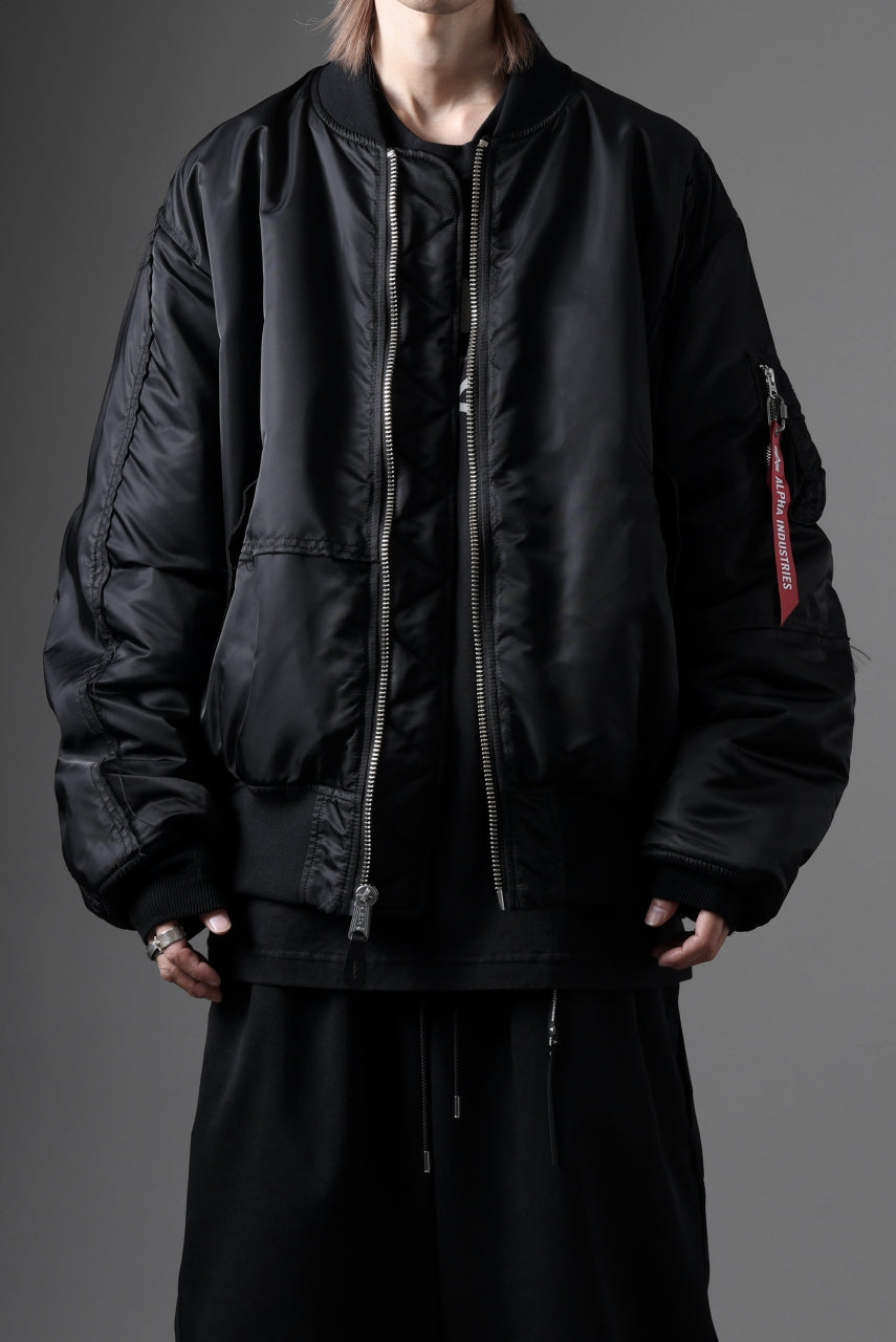 MASTERMIND WORLD x ALPHA INDUSTRIES REVERSIBLE MA-1 JACKET (BLACK)