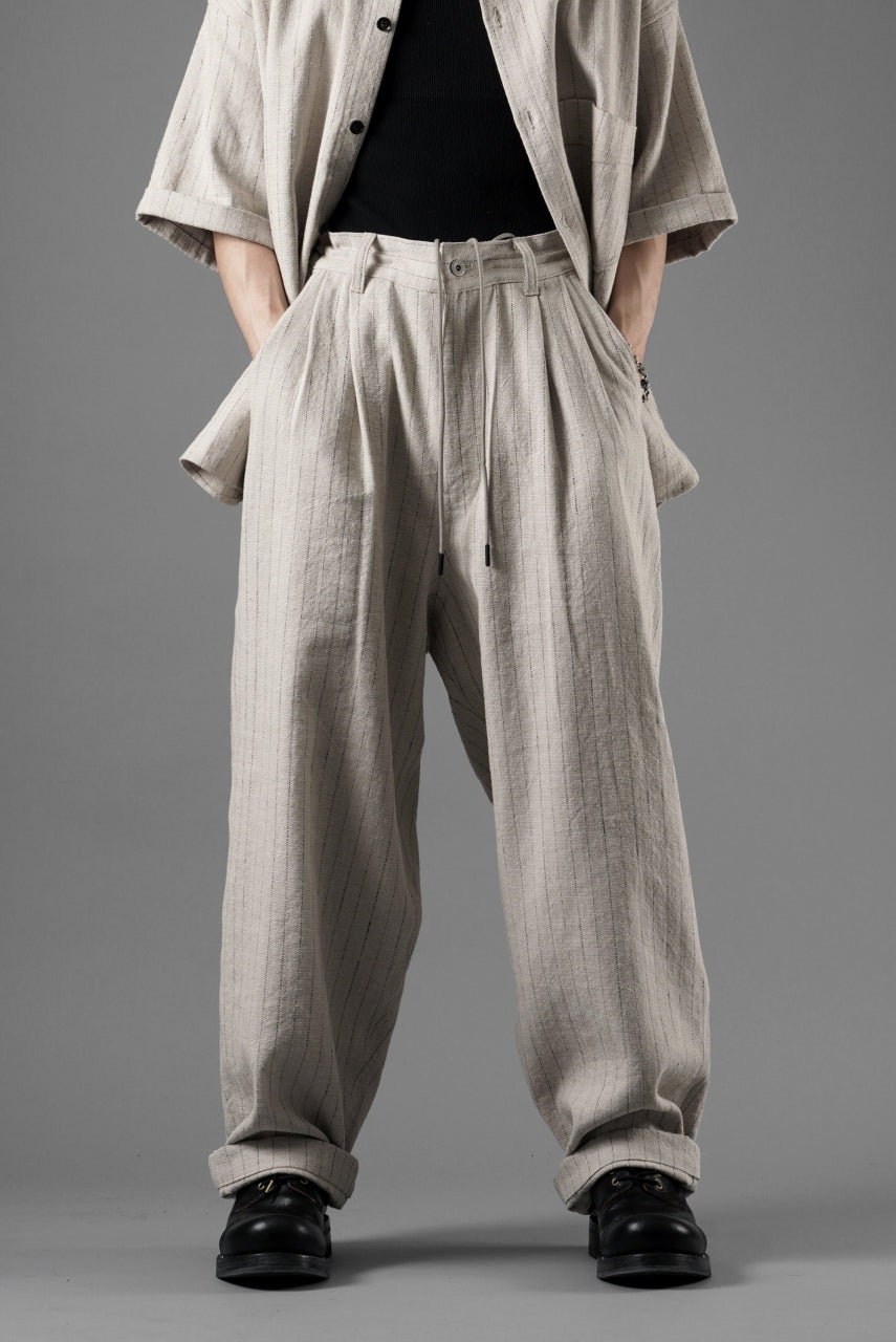 Load image into Gallery viewer, N/07 3 STITCHES WIDE TAPERED TROUSERS / HEAVY C/LI BUTCHER STRIPES (BEIGE)