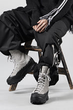 画像をギャラリービューアに読み込む, Y-3 Yohji Yamamoto GSG9 BOOT (LGH SOLID GREY x BLACK x BLACK)