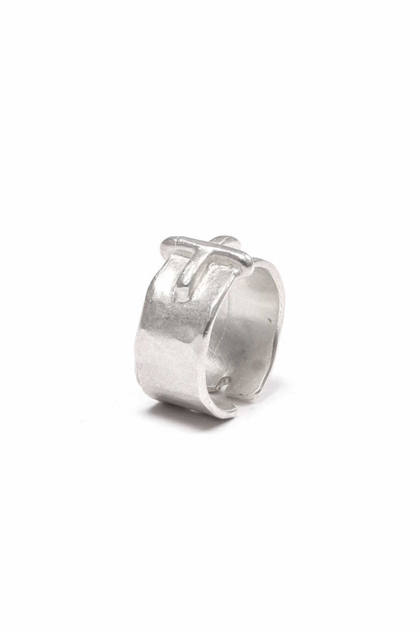 m.a+ silver stitched cross ring / AG18/AG (SILVER)