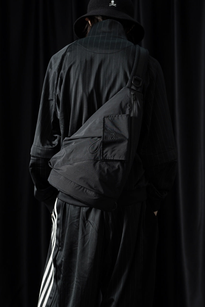 画像をギャラリービューアに読み込む, Y-3 Yohji Yamamoto UTILITY SLING BAG (BLACK)