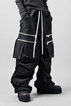 Load image into Gallery viewer, A.F ARTEFACT MULTI FLAP WIDE PANTS / WILD VEGAN LEATHER (BLACK)