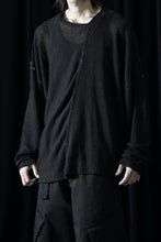 Load image into Gallery viewer, ISABEL BENENATO Linen Crew-Neck Sweater (BLACK)