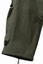 Load image into Gallery viewer, READYMADE CARGO PANTS (KHAKI #B)