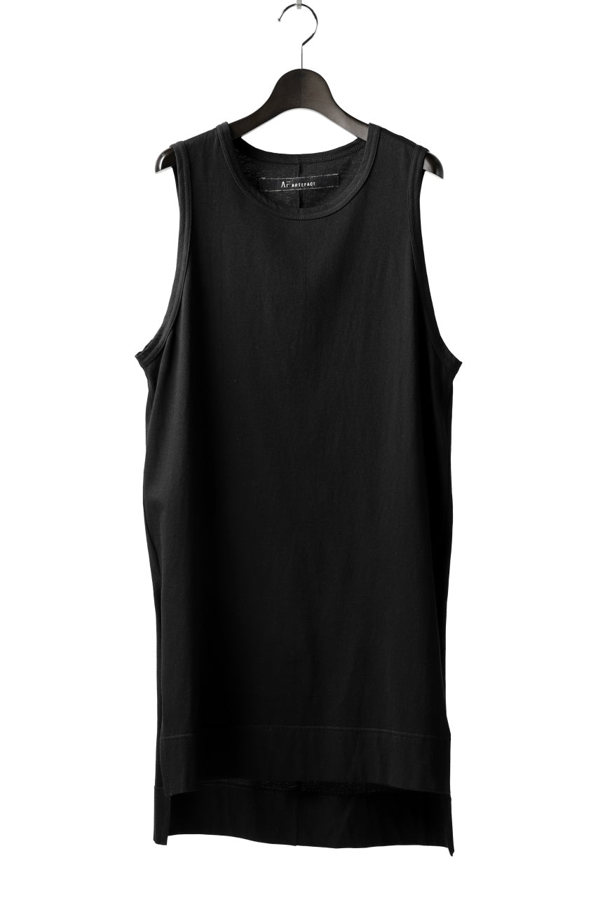 A.F ARTEFACT SIDE SLIT LONG TANK TOP (BLACK)