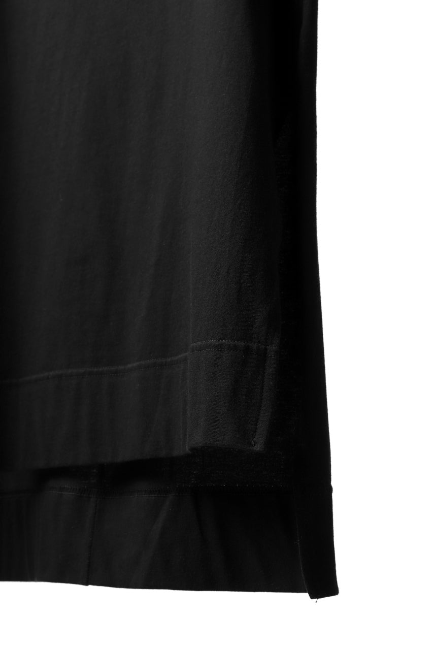 A.F ARTEFACT SIDE SLIT LONG TANK TOP (BLACK)