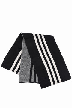 Load image into Gallery viewer, Y-3 Yohji Yamamoto 3 STRIPE SCARF (BLACK)