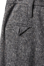 Load image into Gallery viewer, KLASICA "GL GOSSE-HS" RE DESIGNED BARREL TROUSERS / SOAKED HOMESPUN TWEED (GRAVEL)
