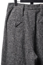 Load image into Gallery viewer, KLASICA "GL GOSSE-HS" RE DESIGNED BARREL TROUSERS / SOAKED HOMESPUN TWEED (GRAVEL)
