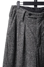 Load image into Gallery viewer, KLASICA "GL GOSSE-HS" RE DESIGNED BARREL TROUSERS / SOAKED HOMESPUN TWEED (GRAVEL)