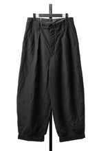 画像をギャラリービューアに読み込む, KLASICA "GL GOSSE-NN" RE DESIGNED BARREL TROUSERS / "NANAKO" WOVEN OXFORD (BLACK)
