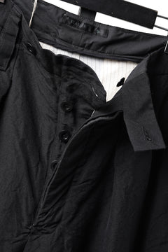 画像をギャラリービューアに読み込む, KLASICA "GL GOSSE-NN" RE DESIGNED BARREL TROUSERS / "NANAKO" WOVEN OXFORD (BLACK)