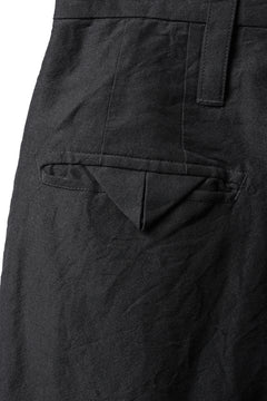 画像をギャラリービューアに読み込む, KLASICA "GL GOSSE-NN" RE DESIGNED BARREL TROUSERS / "NANAKO" WOVEN OXFORD (BLACK)