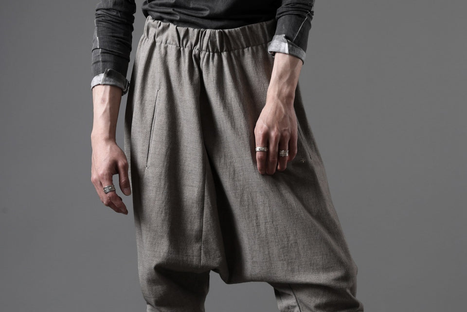 画像をギャラリービューアに読み込む, m.a+ elastic waist low crotch 2 pocket pants / P571/MJP1 (LIGHT CARBON)