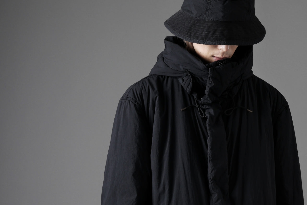 Ten c PADDED PARKA COAT / GARMENT DYED NYLON TACTEL (BLACK)