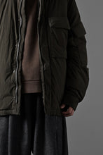 画像をギャラリービューアに読み込む, Ten c LIGHT DOWN FIELD JACKET / GARMENT DYED NYLON TACTEL (DARK GREEN)