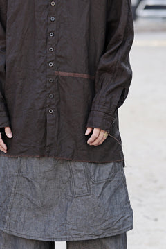 画像をギャラリービューアに読み込む, KLASICA &quot;SH-044&quot; SPLIT RAGLAN COLLAR LESS SHIRTS / BENGARA &amp; SUMI COATED LINEN (BENGARA)