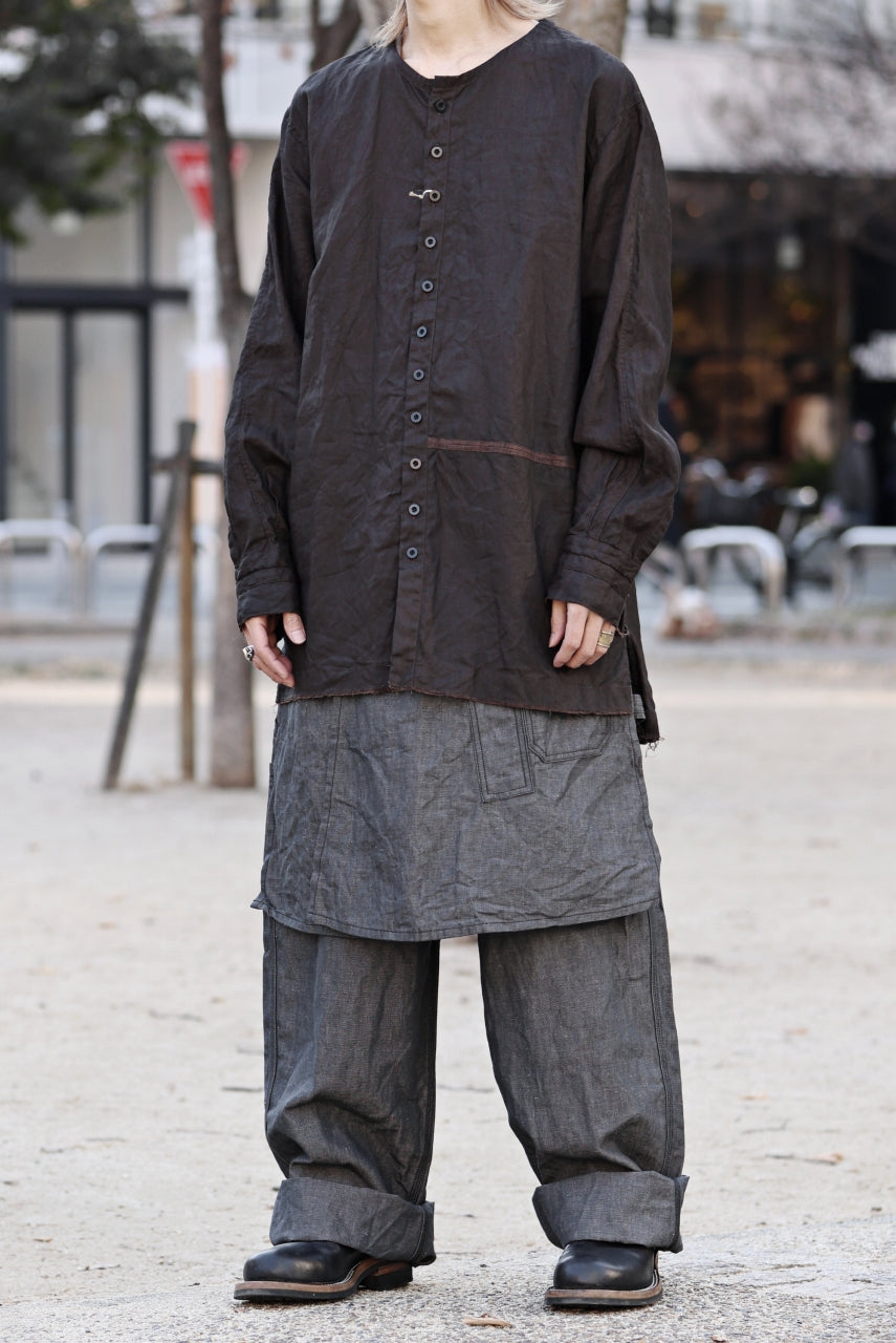 画像をギャラリービューアに読み込む, KLASICA &quot;SH-044&quot; SPLIT RAGLAN COLLAR LESS SHIRTS / BENGARA &amp; SUMI COATED LINEN (BENGARA)