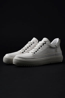 masnada LOW TOP SNEAKER / CALF SKIN LEATHER (CHALK)