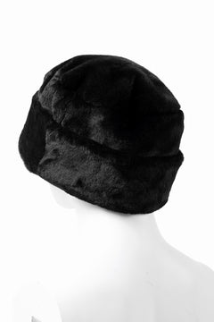 Load image into Gallery viewer, mastermind JAPAN FAUX FUR HAT (BLACK)