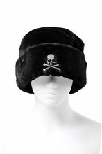Load image into Gallery viewer, mastermind JAPAN FAUX FUR HAT (BLACK)