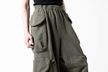 Load image into Gallery viewer, entire studios HEAVY GOCAR SWEAT PANTS (MILITARY)