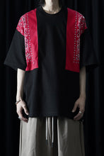 画像をギャラリービューアに読み込む, mastermind JAPAN BANDANA SS TEE / BOXY FIT (BLACK x RED)