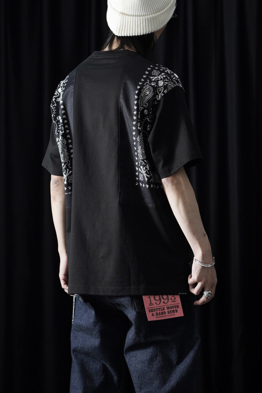 画像をギャラリービューアに読み込む, mastermind JAPAN BANDANA SS TEE / REGULAR FIT (BLACK x BLACK)