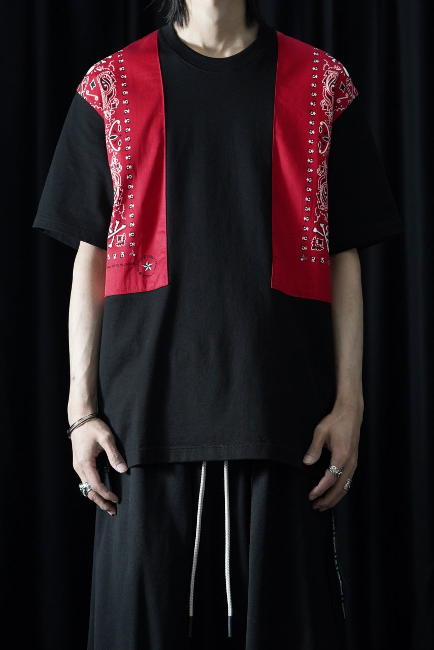 画像をギャラリービューアに読み込む, mastermind JAPAN BANDANA SS TEE / REGULAR FIT (BLACK x RED)