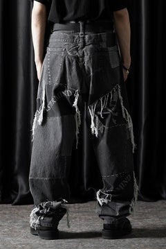 Load image into Gallery viewer, MASTERMIND WORLD PATCHWORK JACQUARD STRAIGHT DENIM PANTS (BLACK)