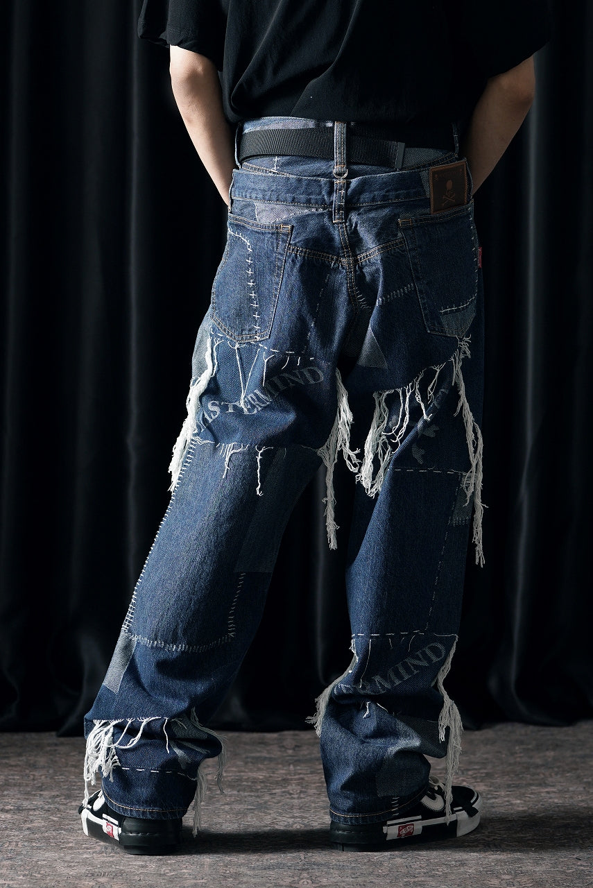 Load image into Gallery viewer, MASTERMIND WORLD PATCHWORK JACQUARD STRAIGHT DENIM PANTS (INDIGO)