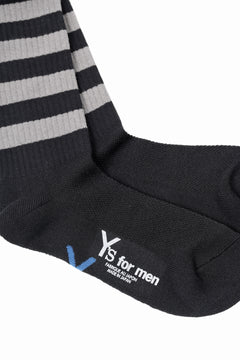 Load image into Gallery viewer, Y&#39;s for men PILE BORDER SOCKS (GREY)