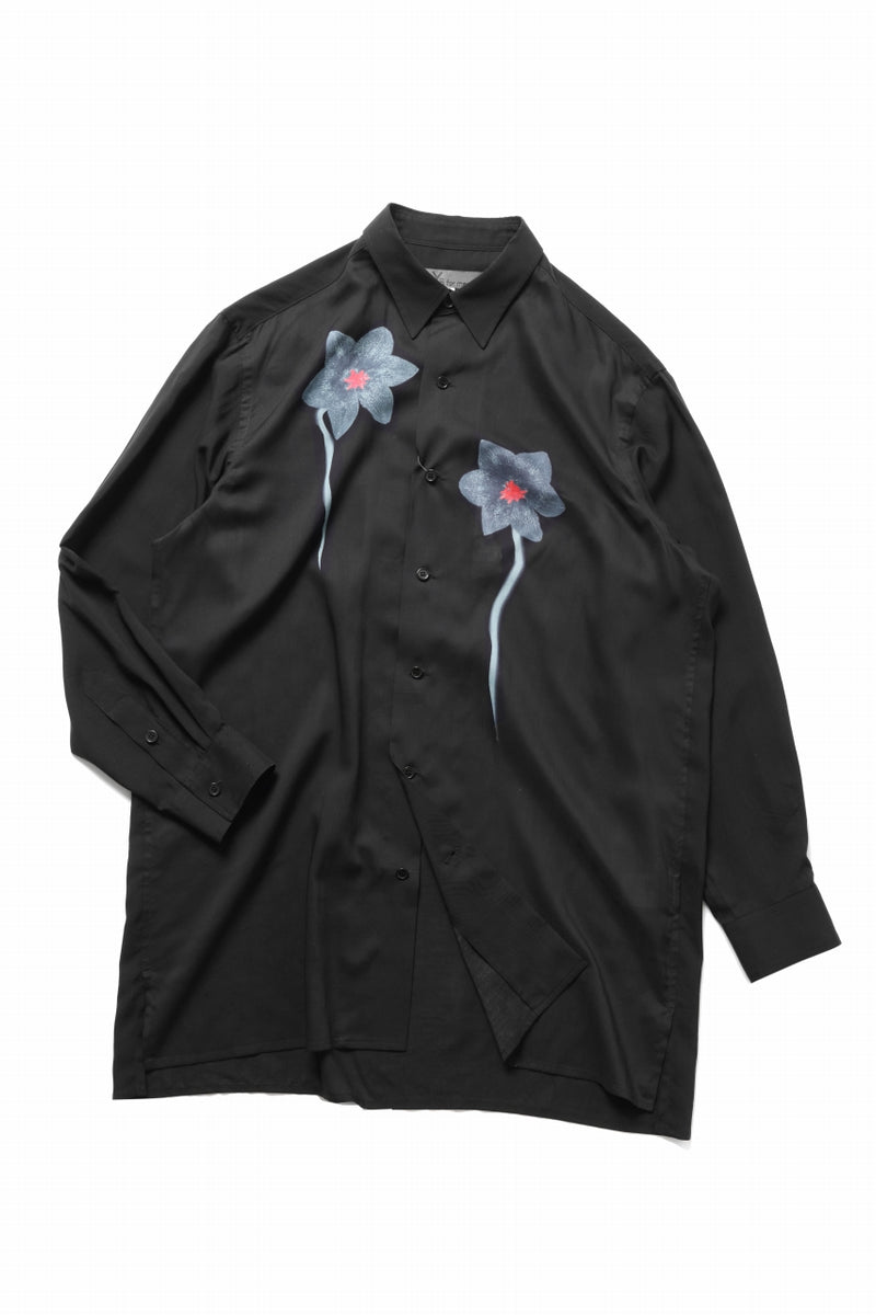Y's for men REGULAR COLLAR SHIRT WITH BLACK FLOWER PRINT