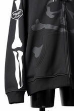 画像をギャラリービューアに読み込む, MASTERMIND WORLD x VANSON B-BONE HOODIE (BLACK)