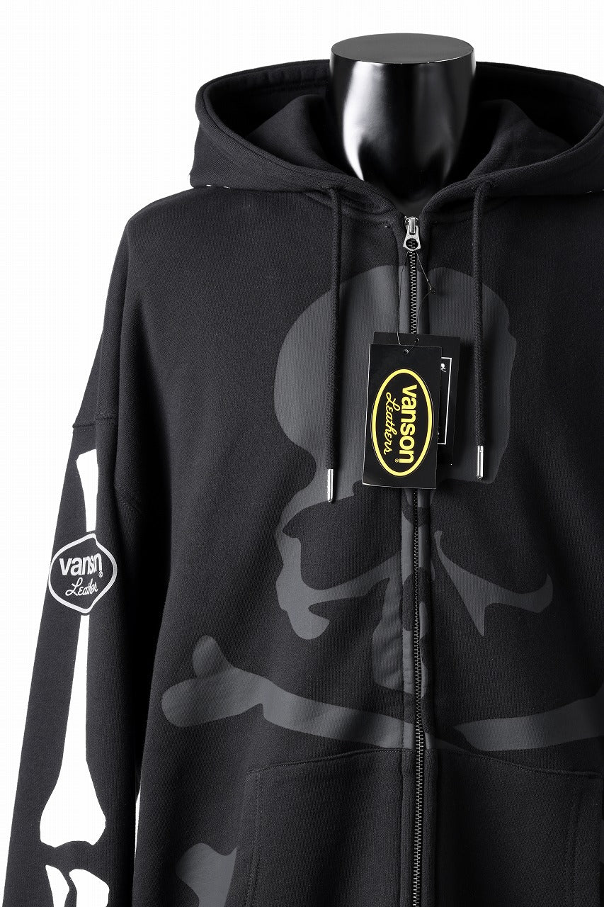 Load image into Gallery viewer, MASTERMIND WORLD x VANSON B-BONE HOODIE (BLACK)