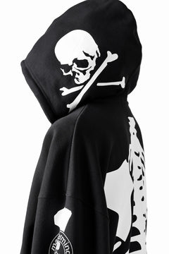 Load image into Gallery viewer, MASTERMIND WORLD x VANSON B-BONE HOODIE (BLACK)