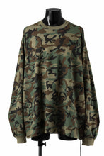 Load image into Gallery viewer, MASTERMIND WORLD CAMO LS TEE / OVERSIZED (WOODLAND)