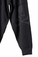 画像をギャラリービューアに読み込む, MASTERMIND WORLD LOUNGE LONG PANTS / SOFTY BOA FLEECE (BLACK x CHARCOAL)