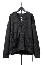 Load image into Gallery viewer, MASTERMIND WORLD SHAGGY CARDIGAN (BLACK)