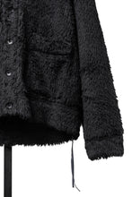 Load image into Gallery viewer, MASTERMIND WORLD SHAGGY CARDIGAN (BLACK)