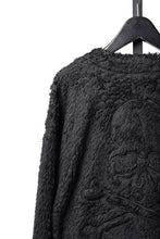 Load image into Gallery viewer, MASTERMIND WORLD SHAGGY CARDIGAN (BLACK)