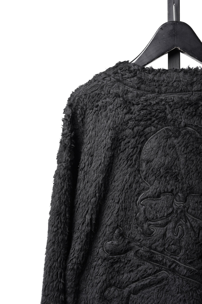 Load image into Gallery viewer, MASTERMIND WORLD SHAGGY CARDIGAN (BLACK)