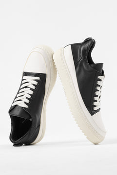 Load image into Gallery viewer, masnada LOW TOP SNEAKER / CALF SKIN LEATHER (BLACK)